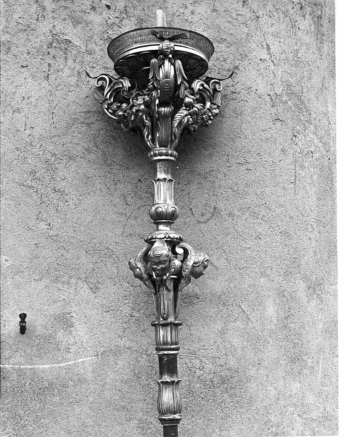 torciera, serie - bottega lombarda (sec. XIX)