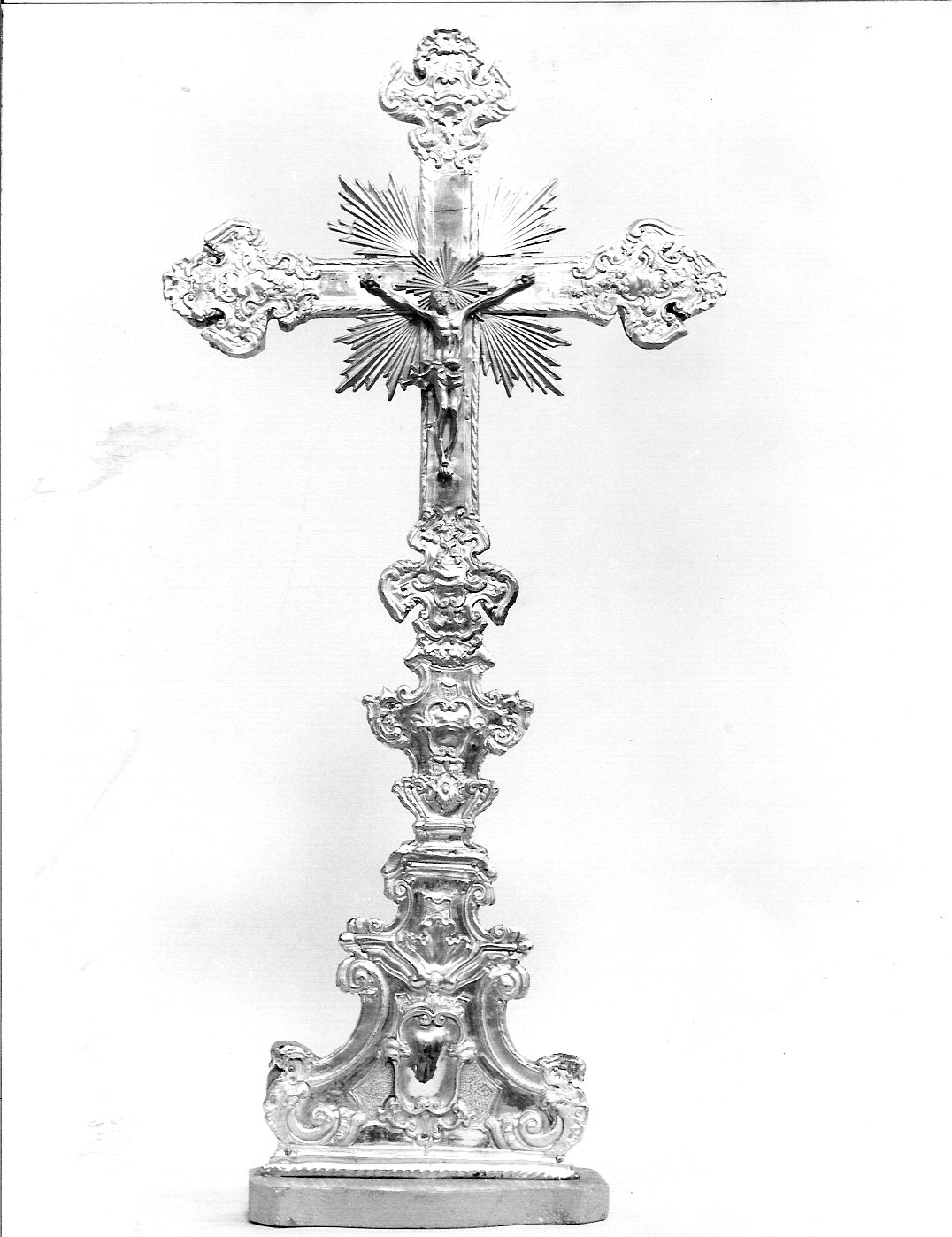 croce d'altare, opera isolata - bottega lombarda (prima metà sec. XVIII)