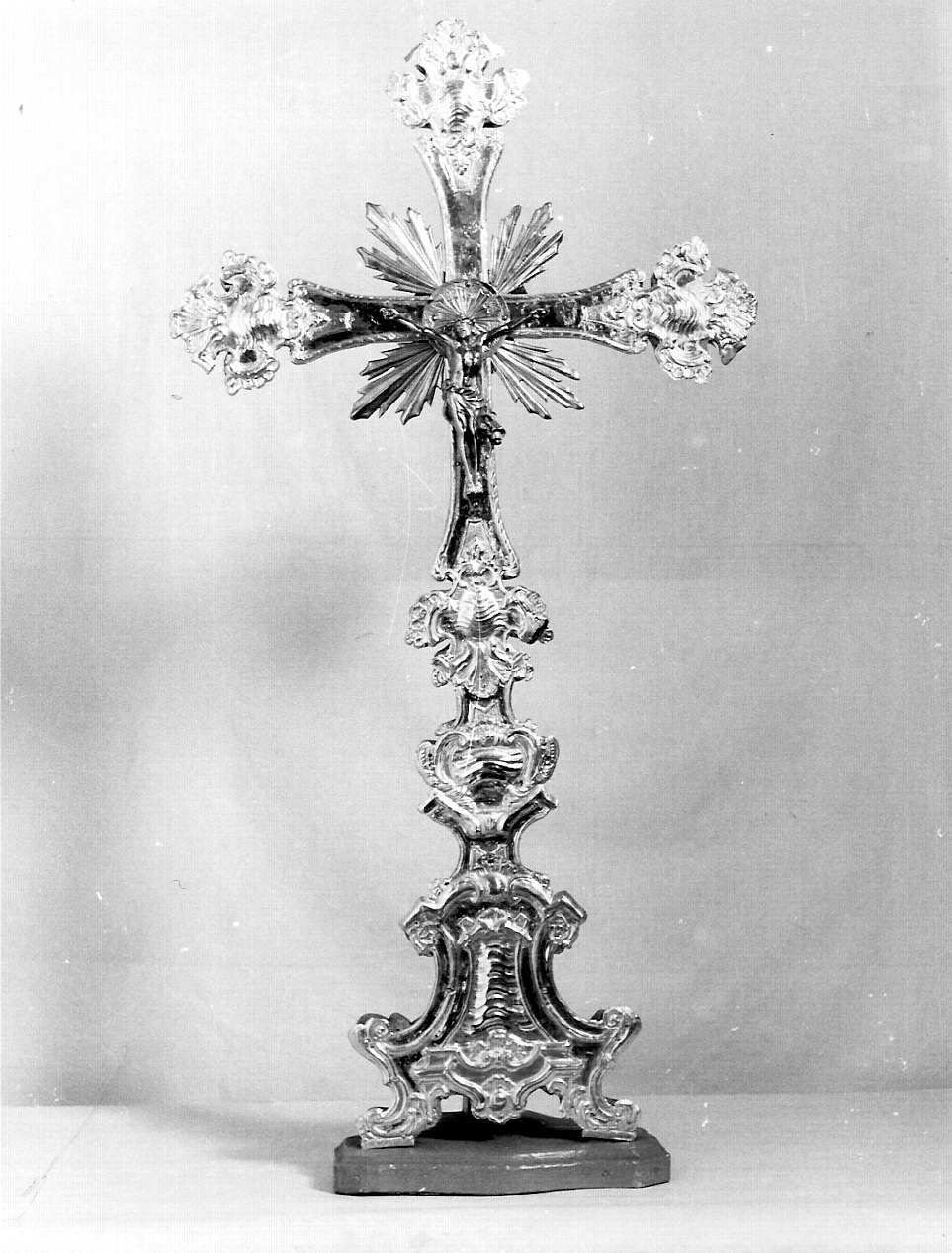 croce d'altare, opera isolata - bottega lombarda (sec. XVIII)