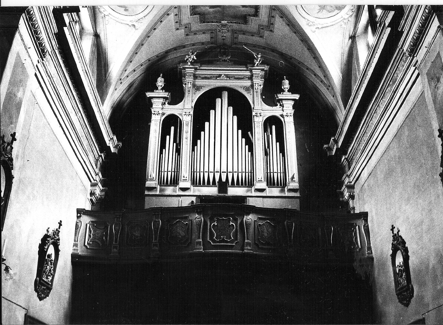 organo, opera isolata di Damiani Damiano Fra (sec. XIX)
