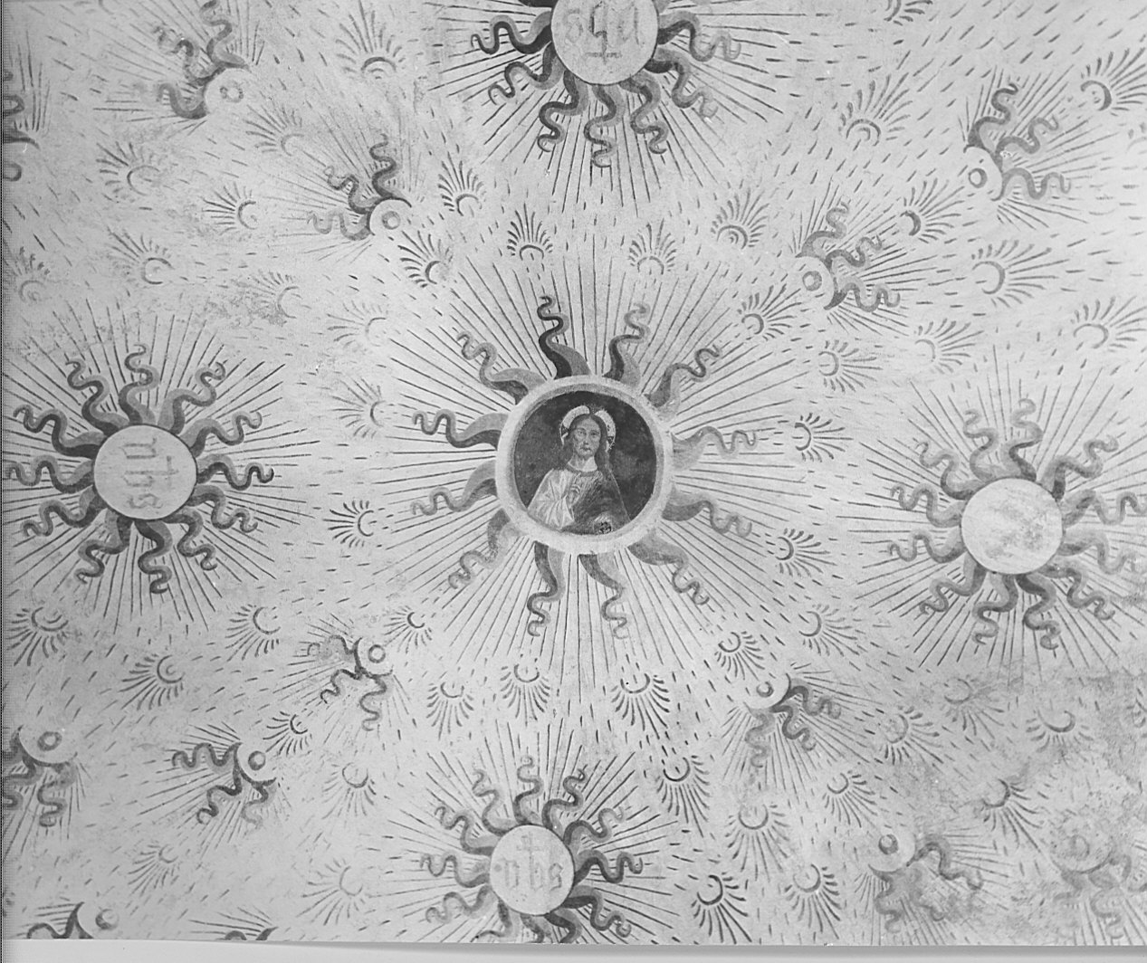 Cristo benedicente/ motivi decorativi (dipinto murale, opera isolata) di De Passeris Andrea (sec. XVI)