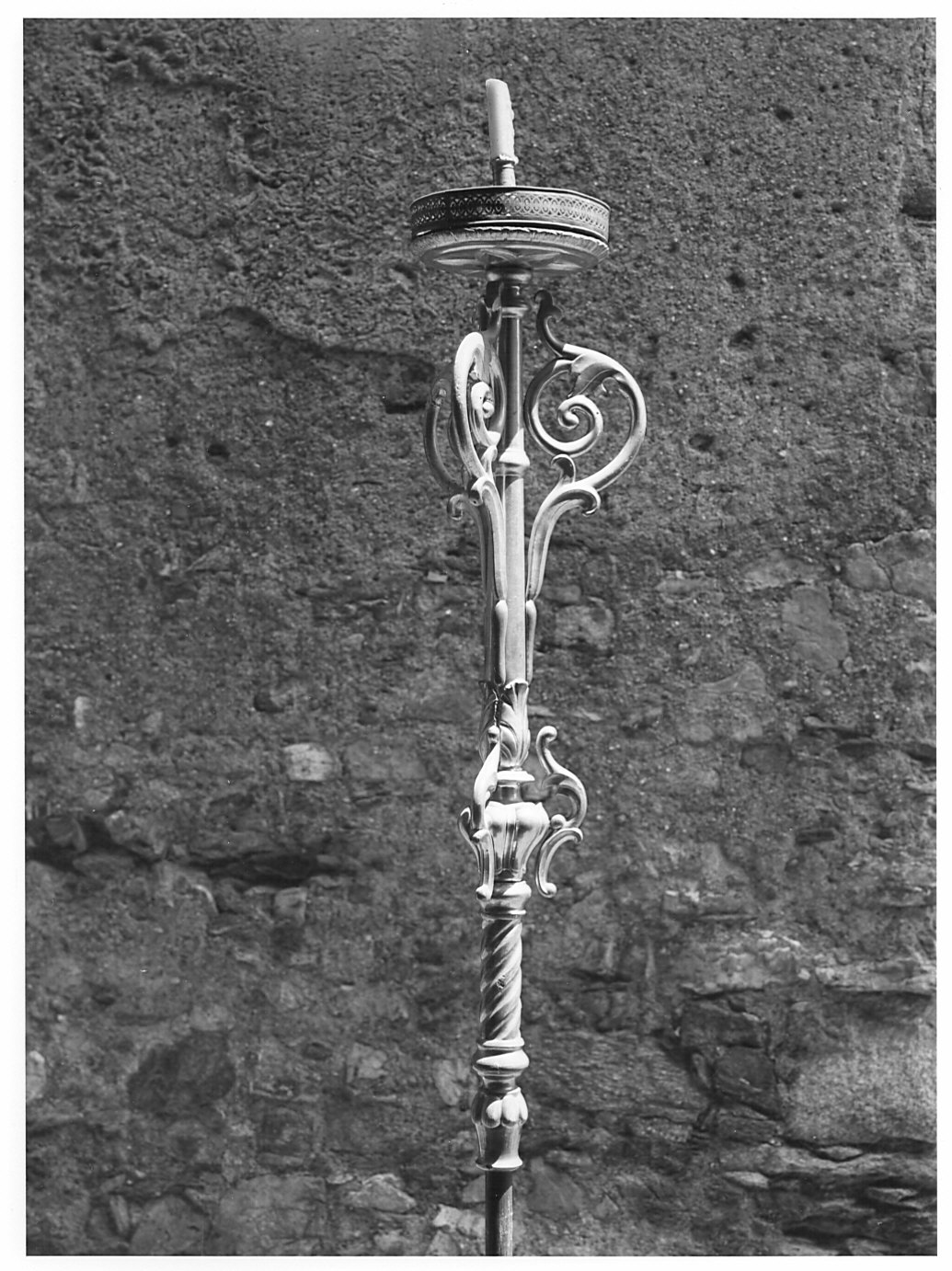 candeliere, opera isolata - bottega comasca (prima metà sec. XIX)