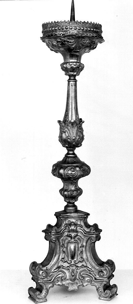 candeliere d'altare, coppia - bottega lombarda (sec. XVIII)