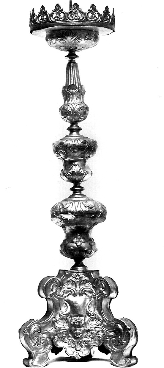 candeliere d'altare, serie - bottega lombarda (sec. XVIII)