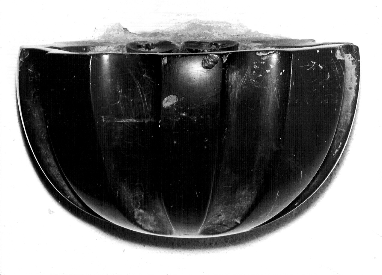 acquasantiera - da parete, opera isolata - bottega lombarda (sec. XVIII)