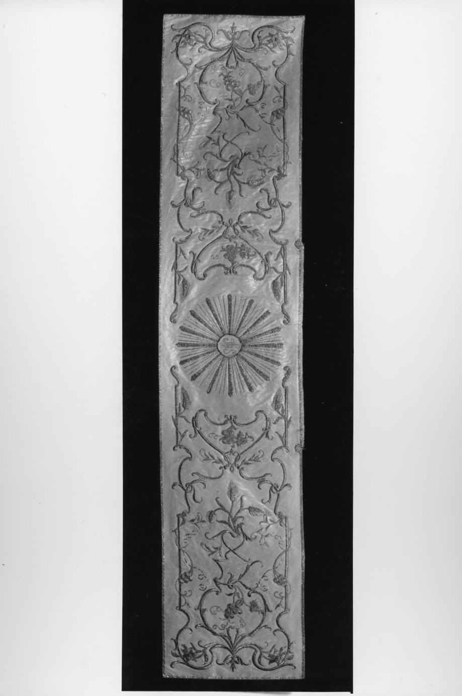 velo omerale, opera isolata - manifattura italiana (metà sec. XVIII)