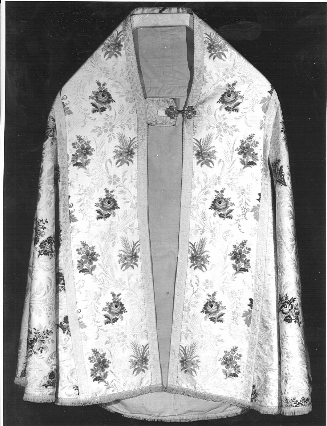 piviale - manifattura lombarda (seconda metà sec. XIX)