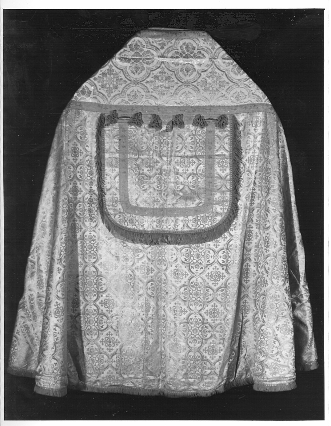 piviale - manifattura lombarda (seconda metà sec. XIX)