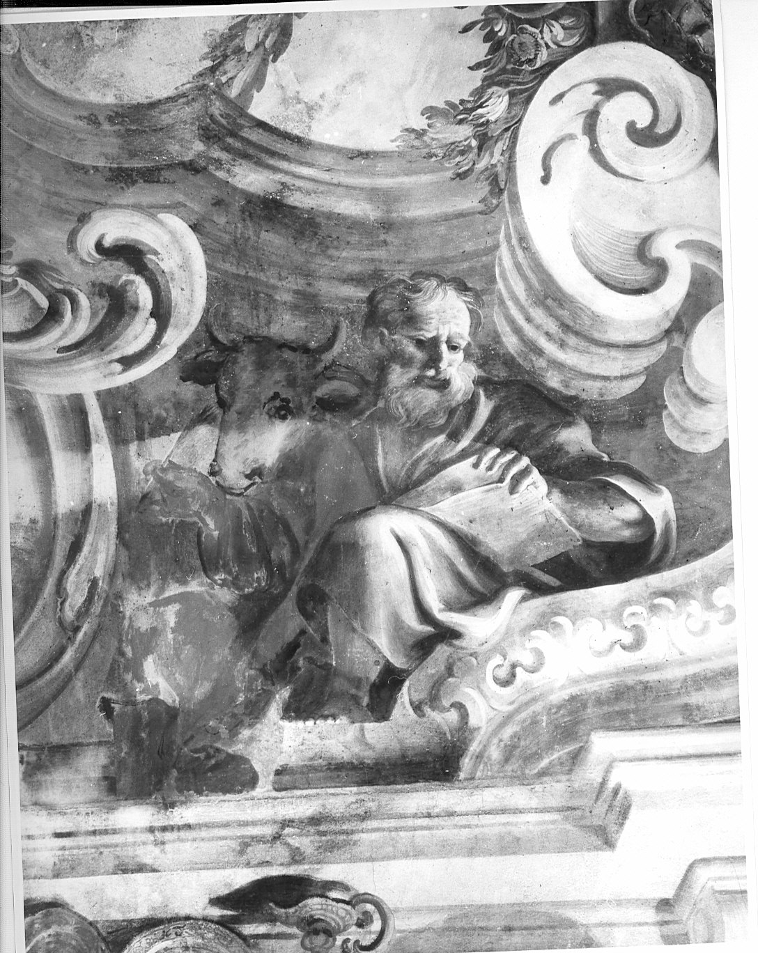 San Luca scrive il vangelo (dipinto murale, elemento d'insieme) di Bianchi Pietro (sec. XVIII)