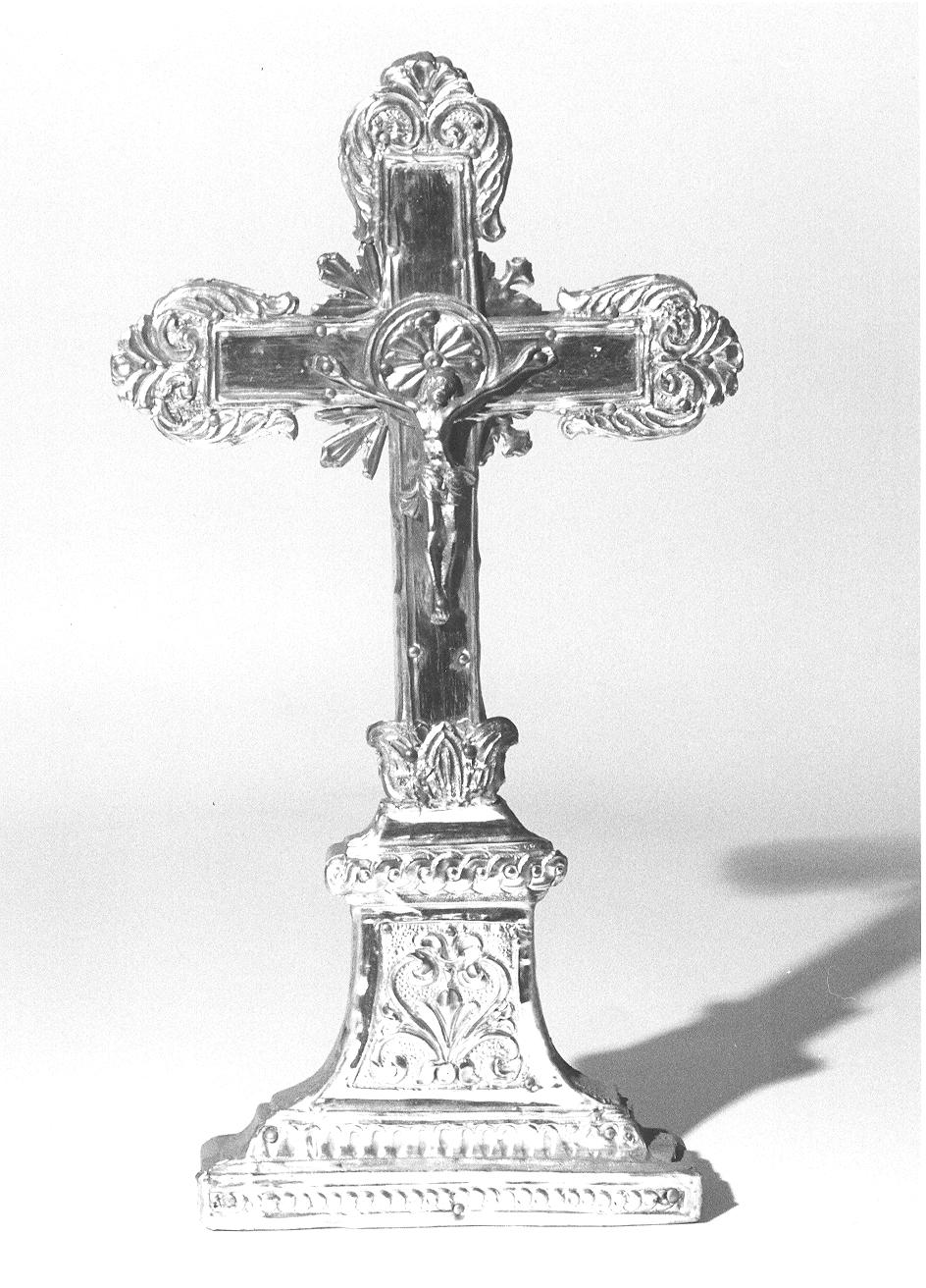 croce d'altare, opera isolata - bottega lombarda (prima metà sec. XIX)