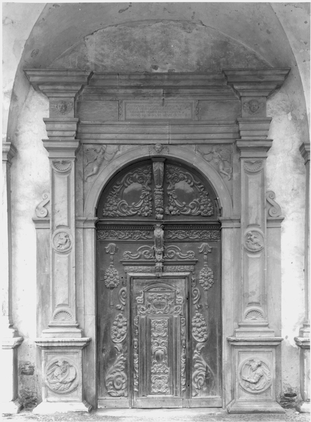 portale, complesso decorativo di Rodari Tommaso (scuola) (sec. XVI)