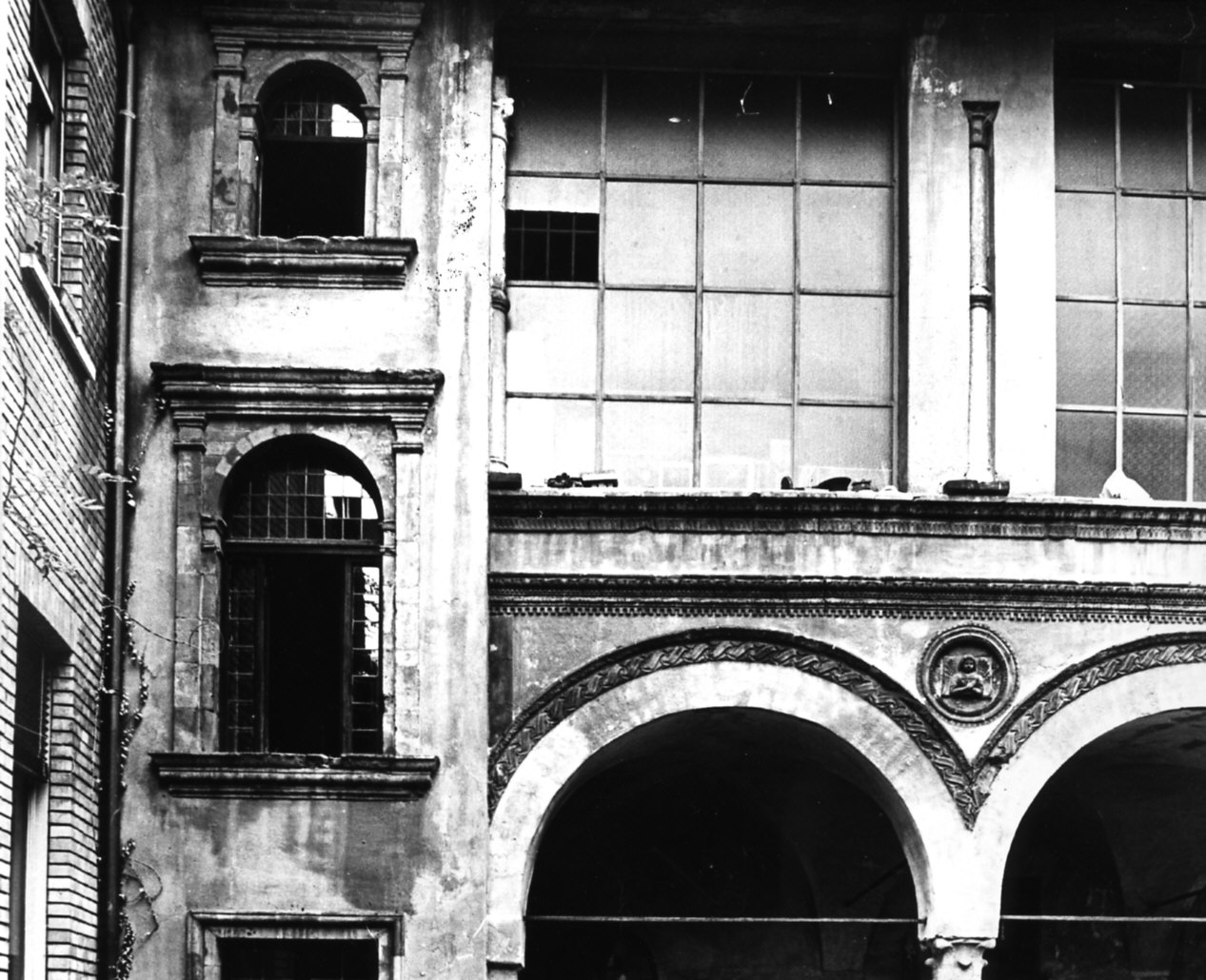 mostra di finestra, coppia - bottega lombarda (seconda metà sec. XV)