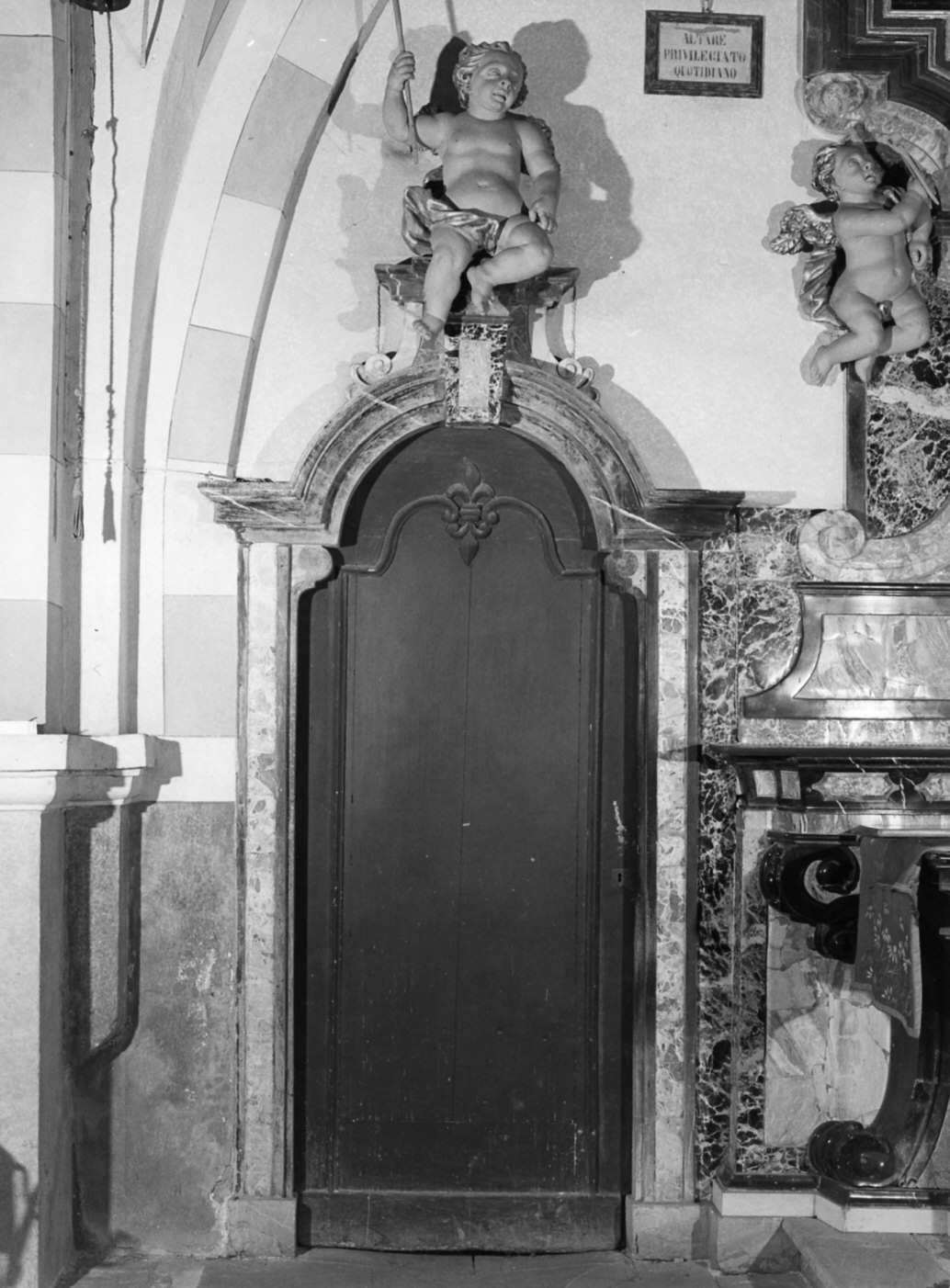 mostra di porta, coppia - bottega lombarda (metà sec. XVIII)