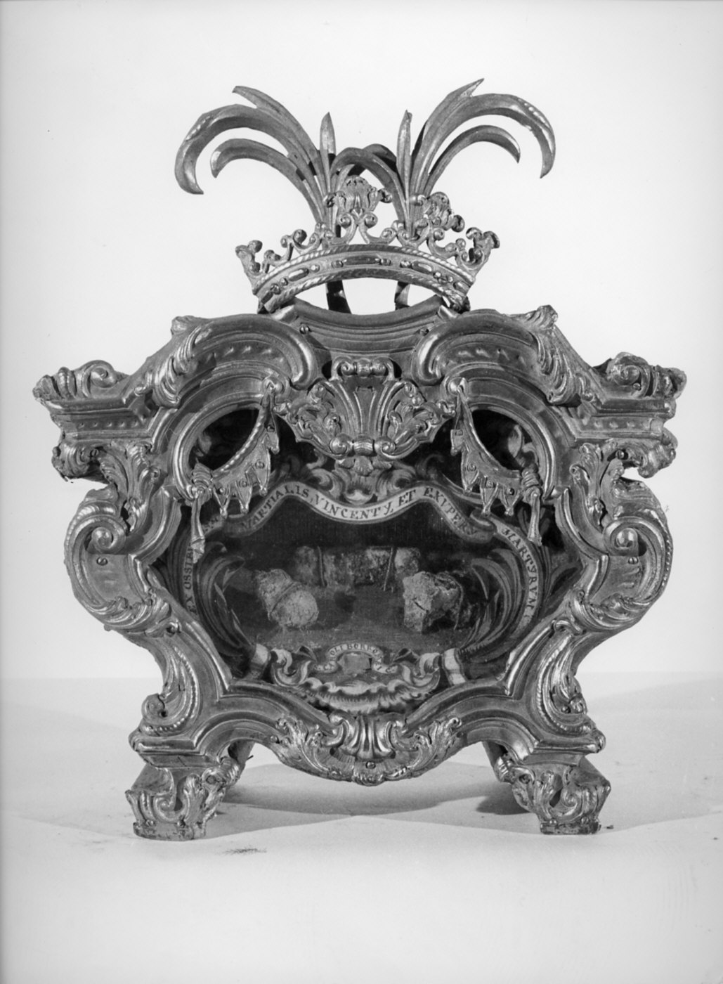 reliquiario a teca, opera isolata - bottega lombarda (sec. XVIII)