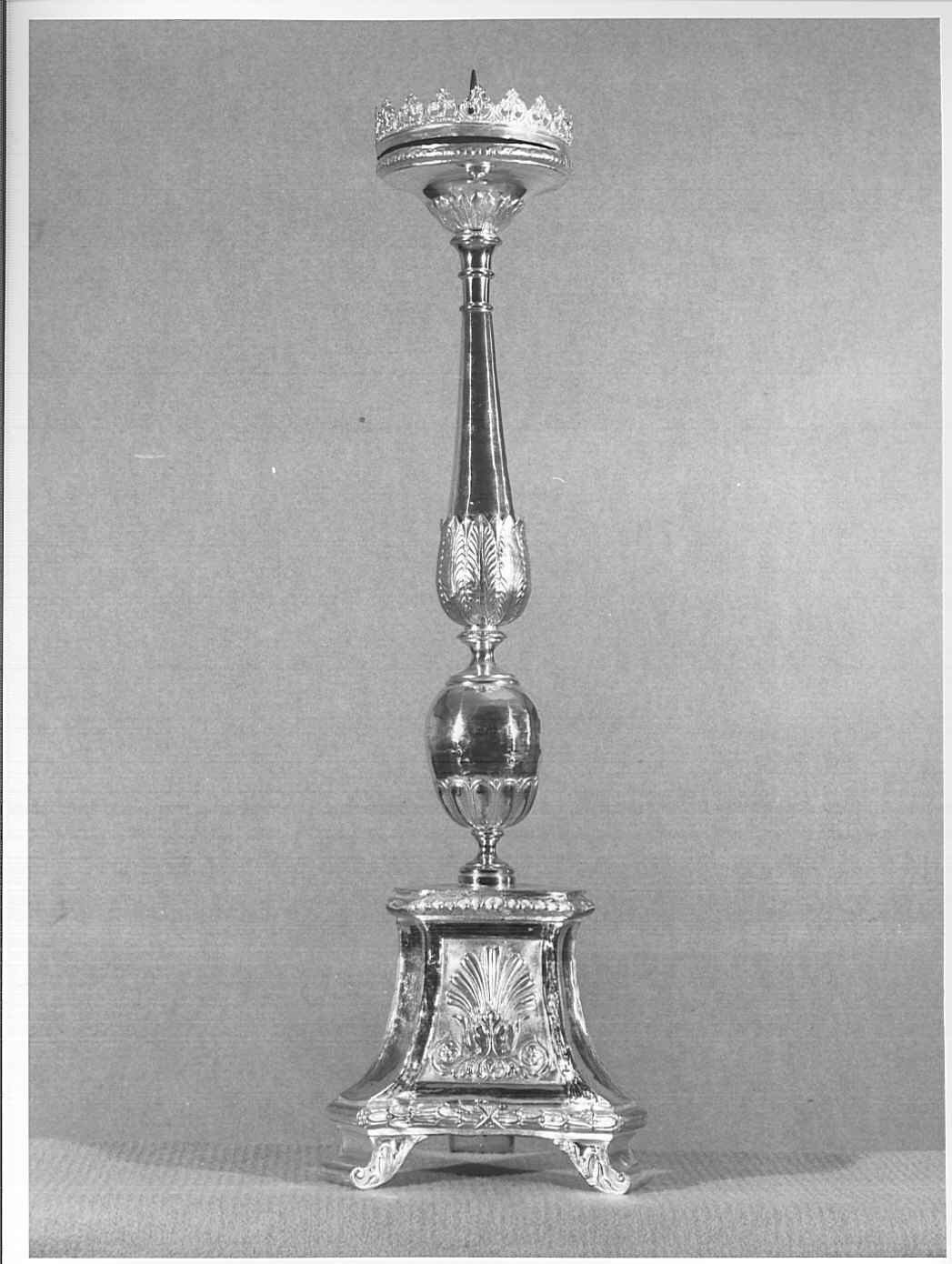 candeliere d'altare, serie - bottega lombarda (prima metà sec. XIX)