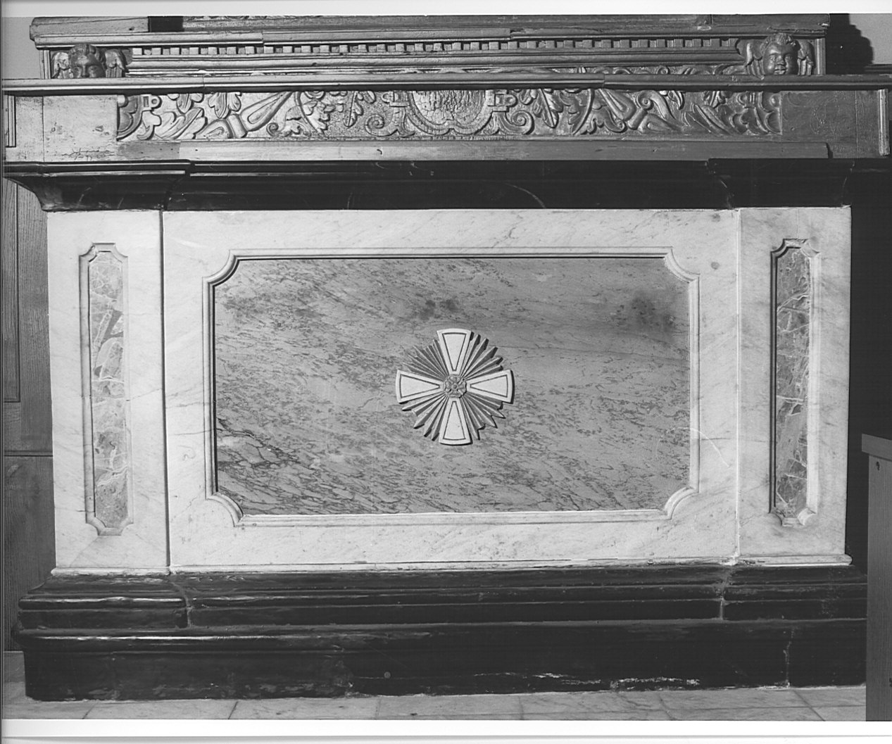 mensa d'altare, opera isolata - bottega lombarda (secc. XIX/ XX)