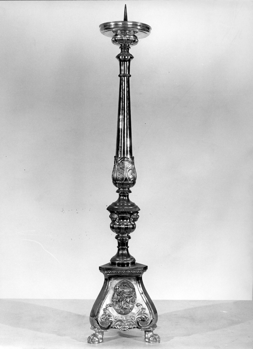 candeliere, serie - bottega italiana (sec. XIX)