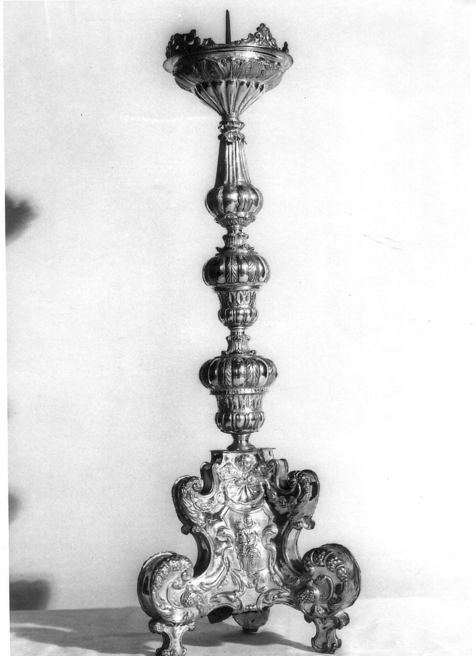 candeliere, serie - bottega lombarda (sec. XVIII)