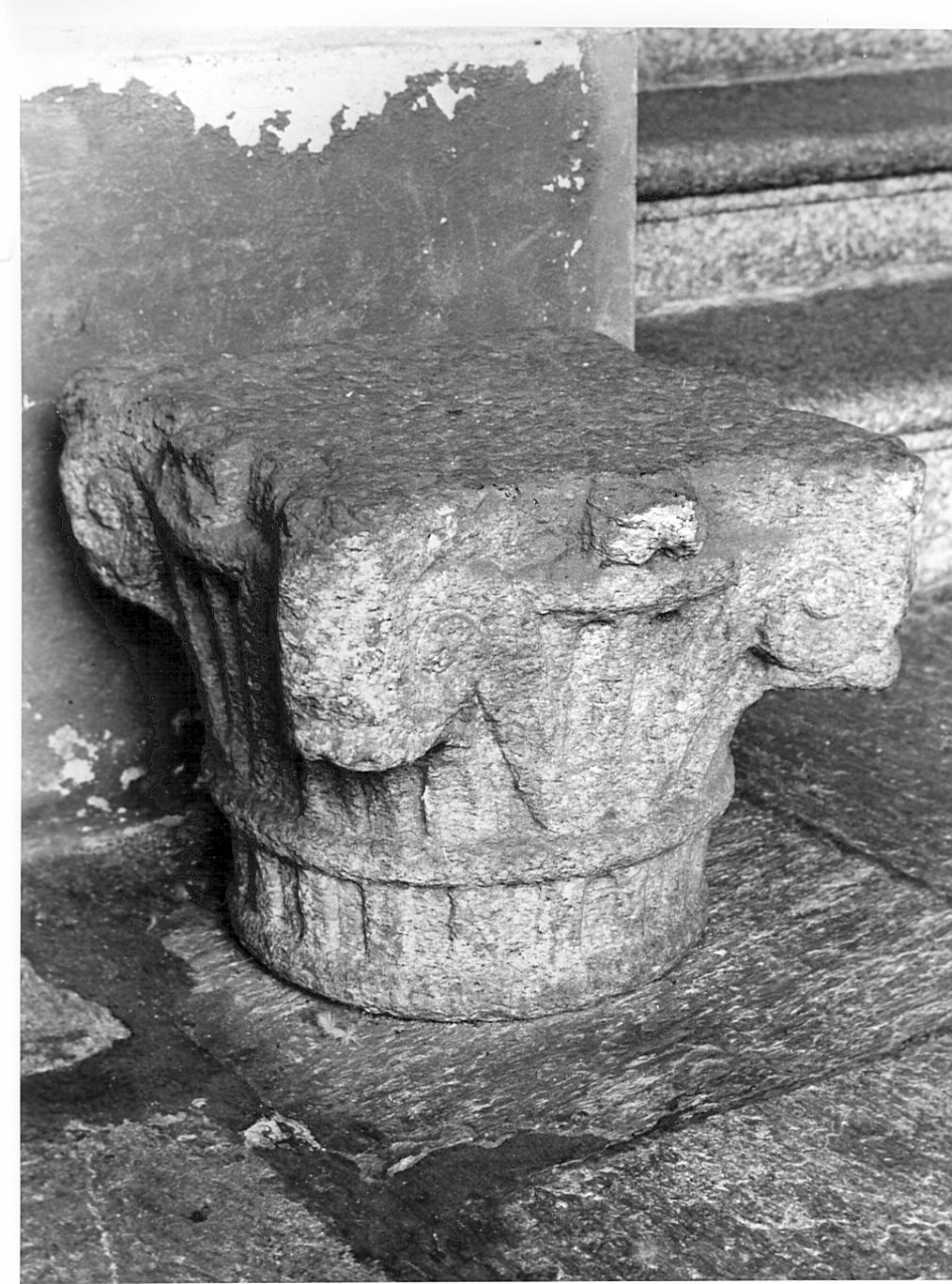 capitello - bottega lombarda (secc. XV/ XVI)