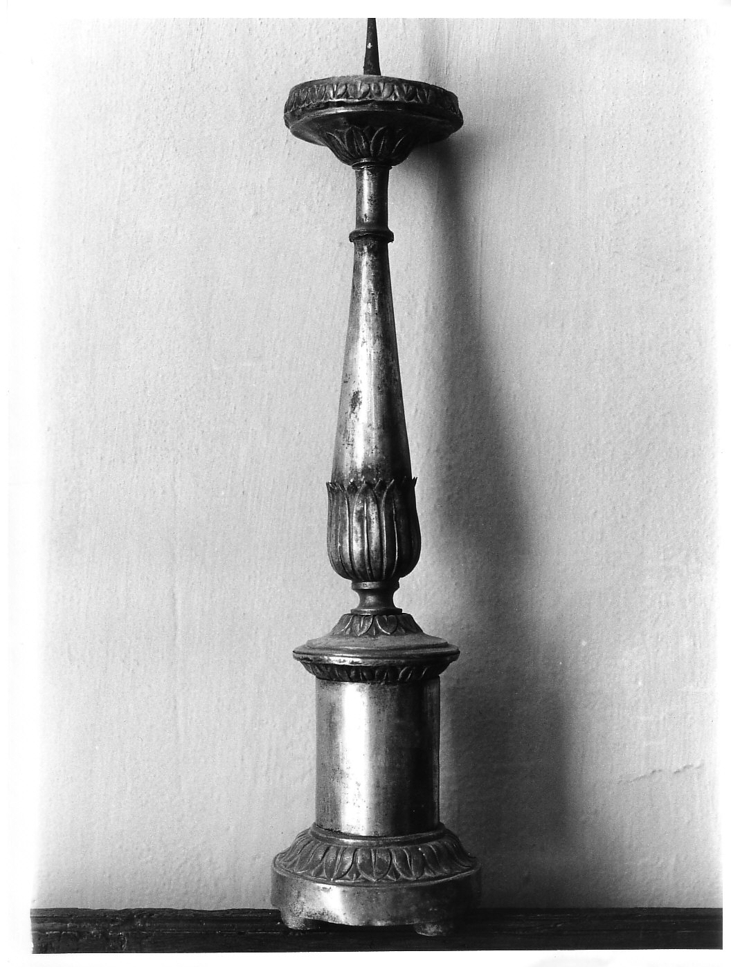 candeliere d'altare, serie - bottega lombarda (inizio sec. XIX)