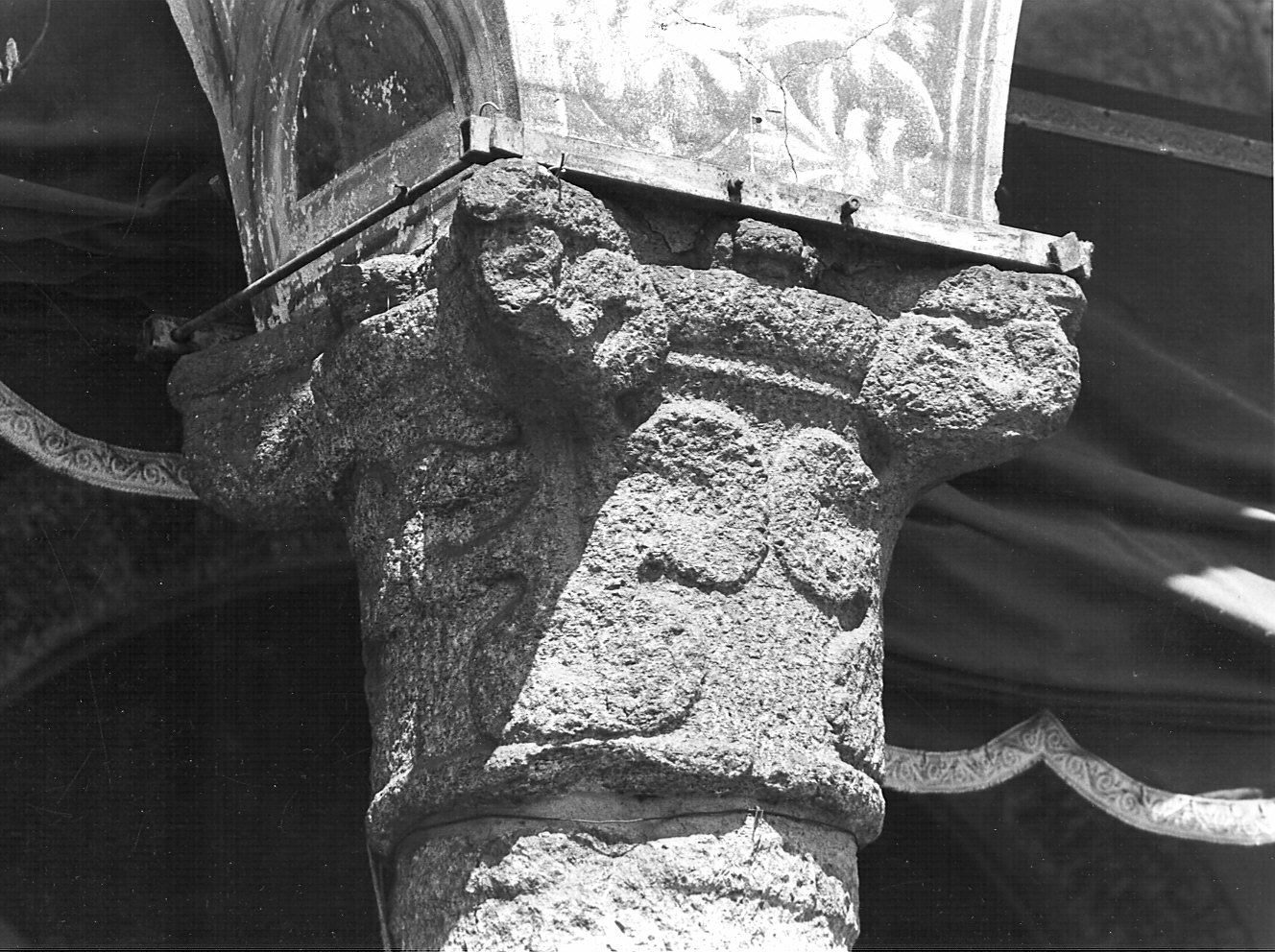 capitello - bottega lombarda (fine sec. XV)