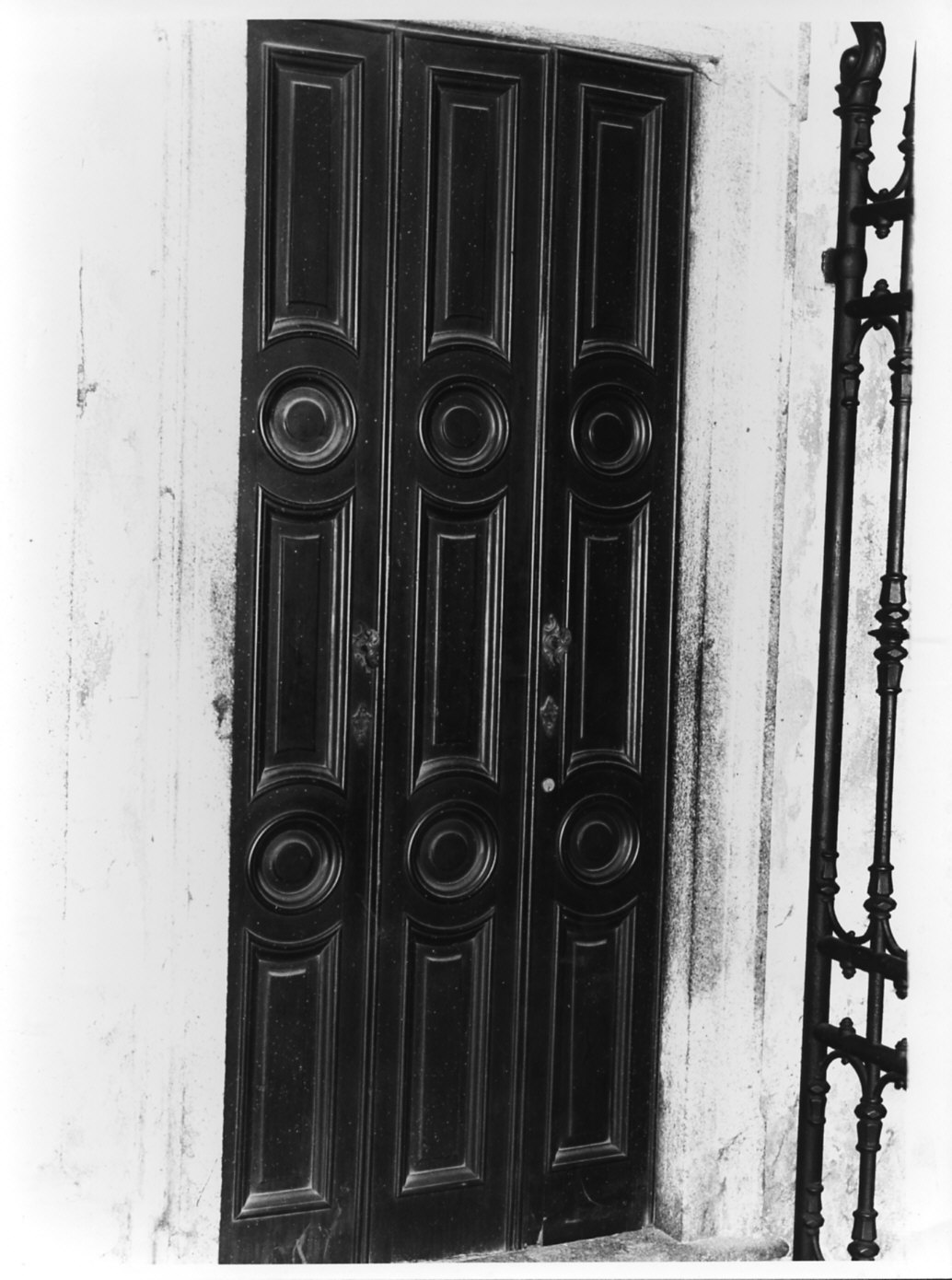 porta, coppia - bottega lombarda (seconda metà sec. XIX)