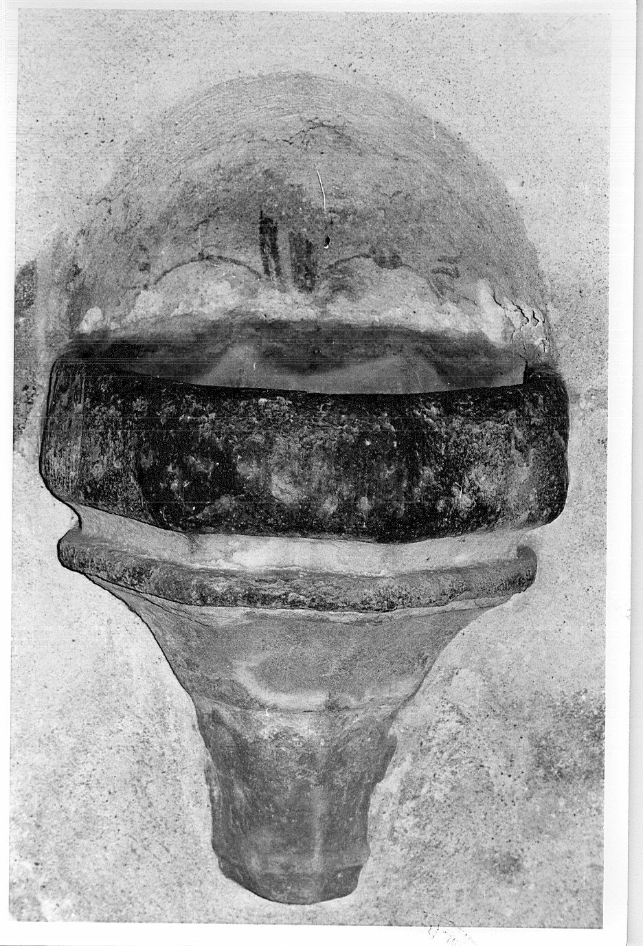 acquasantiera - bottega lombarda (sec. XVII)