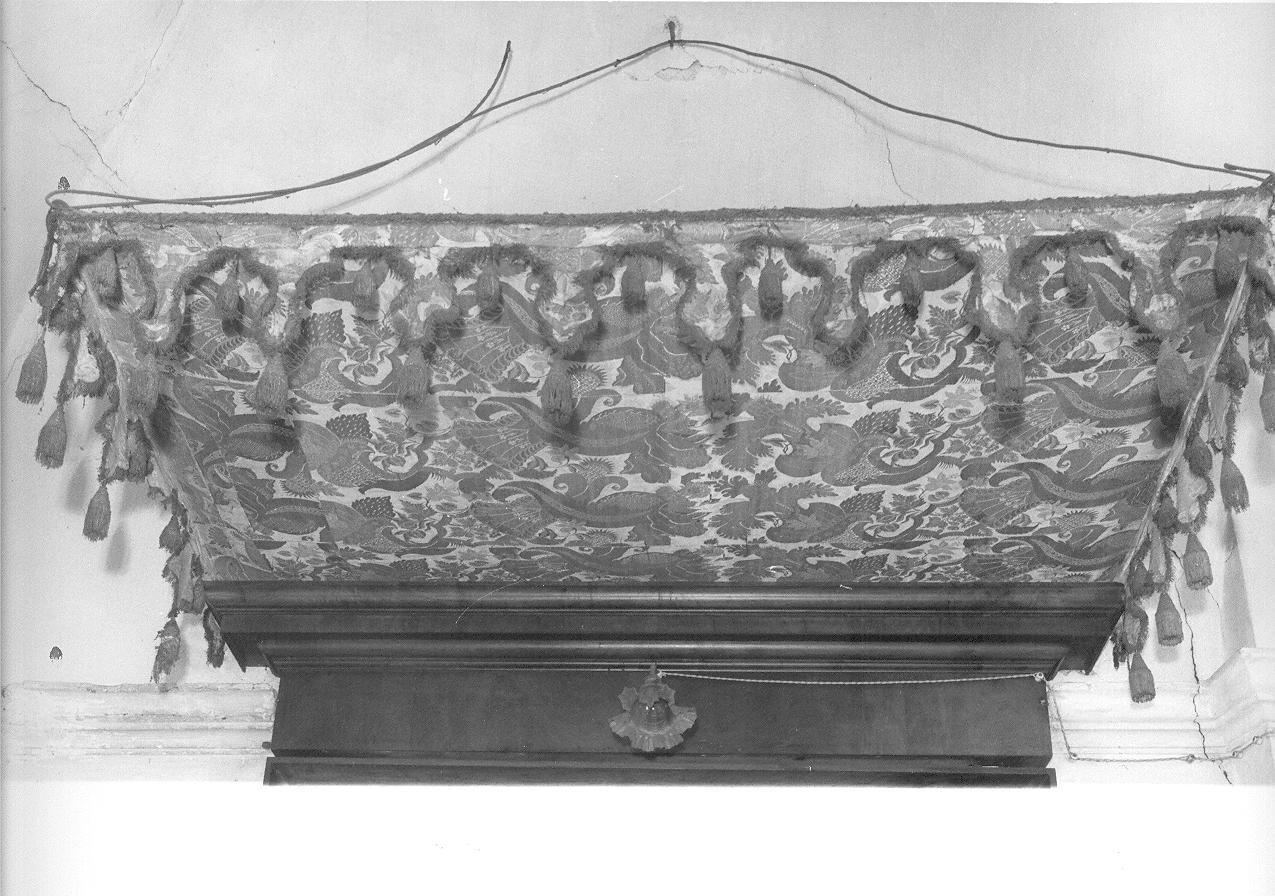 baldacchino, opera isolata - manifattura milanese (prima metà sec. XVIII)