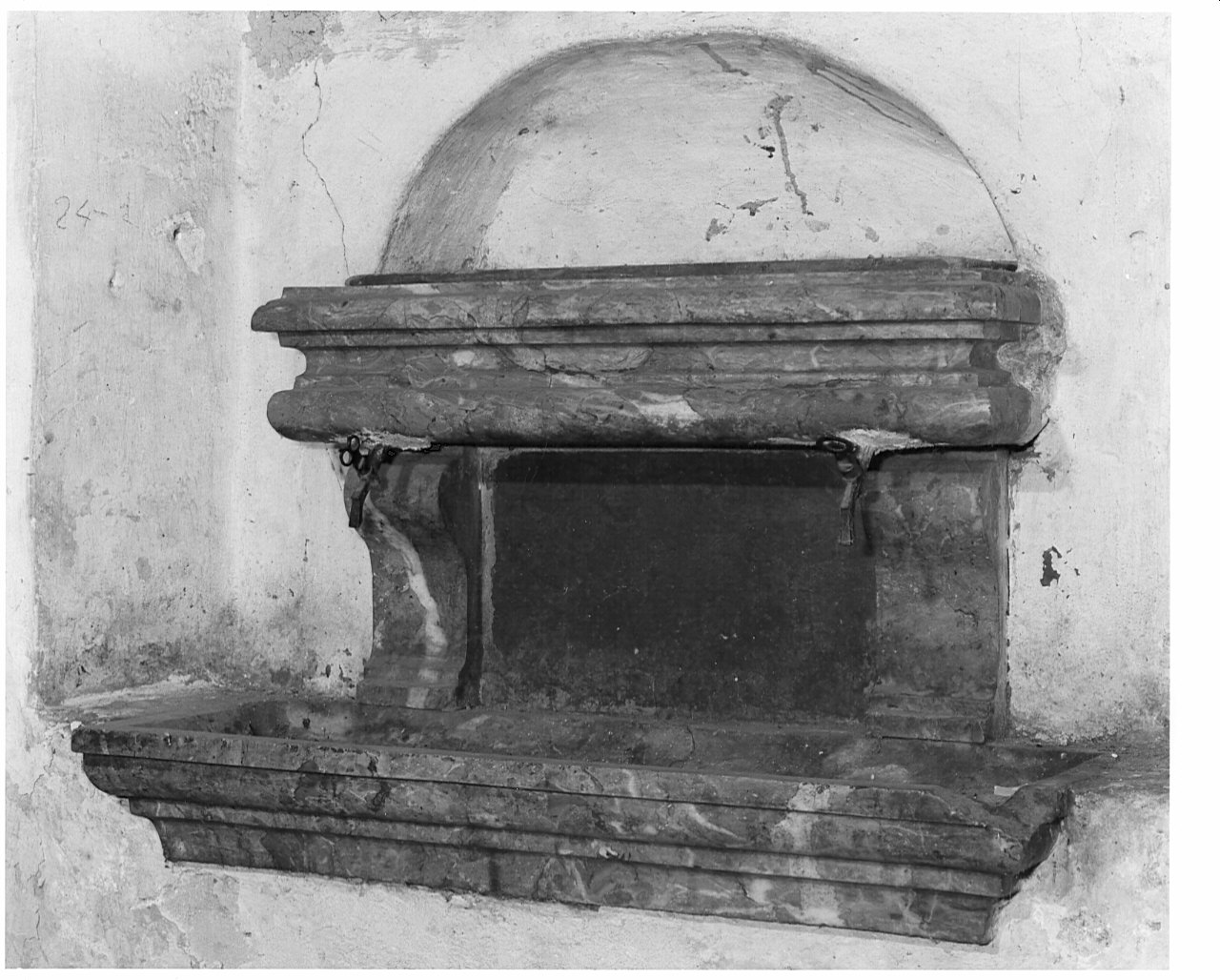 lavabo - bottega lombarda (sec. XVII)