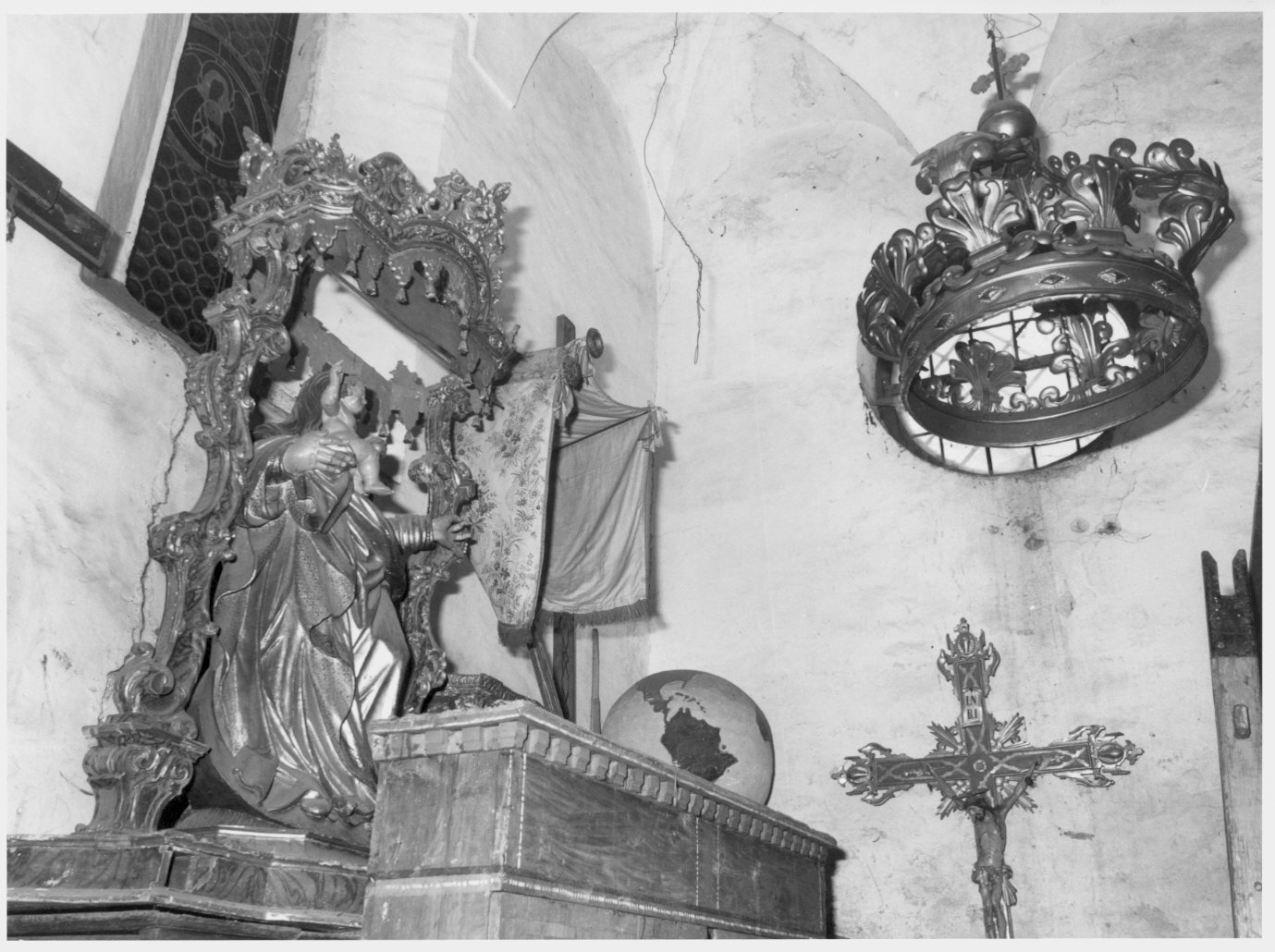 corona pensile - ambito italiano (sec. XIX)