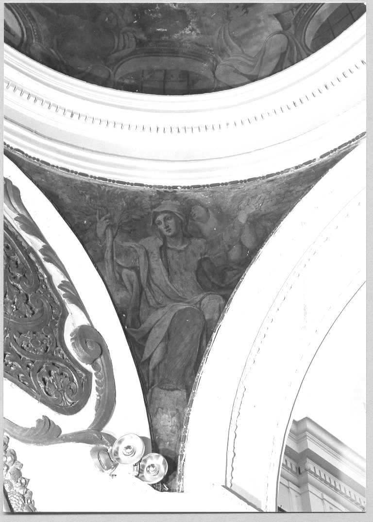 figura allegorica femminile (dipinto, elemento d'insieme) - ambito marchigiano (metà sec. XVIII)
