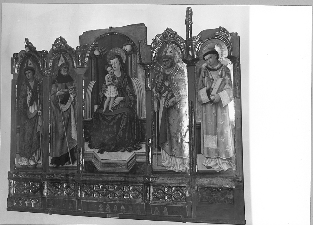 Madonna con Bambino con i Santi Emidio, Mauro, Agostino, Stefano (polittico, insieme) di Alemanno Pietro (sec. XV)