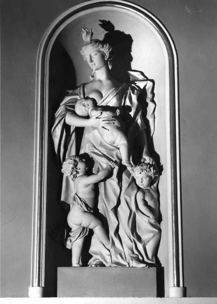Carità (statua) di Bernasconi Lorenzo (sec. XVIII)