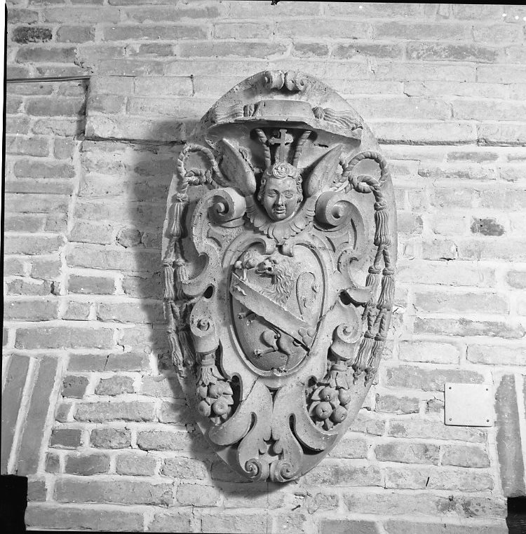stemma (rilievo) - bottega marchigiana (sec. XVII)