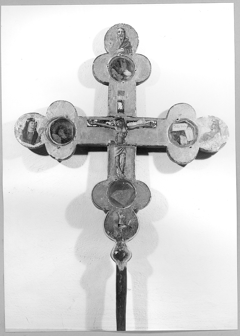 Cristo crocifisso, Dio Padre, l'agnello mistico e Santi (reliquiario - a croce) di Polidoro di Bartolomeo (sec. XV)