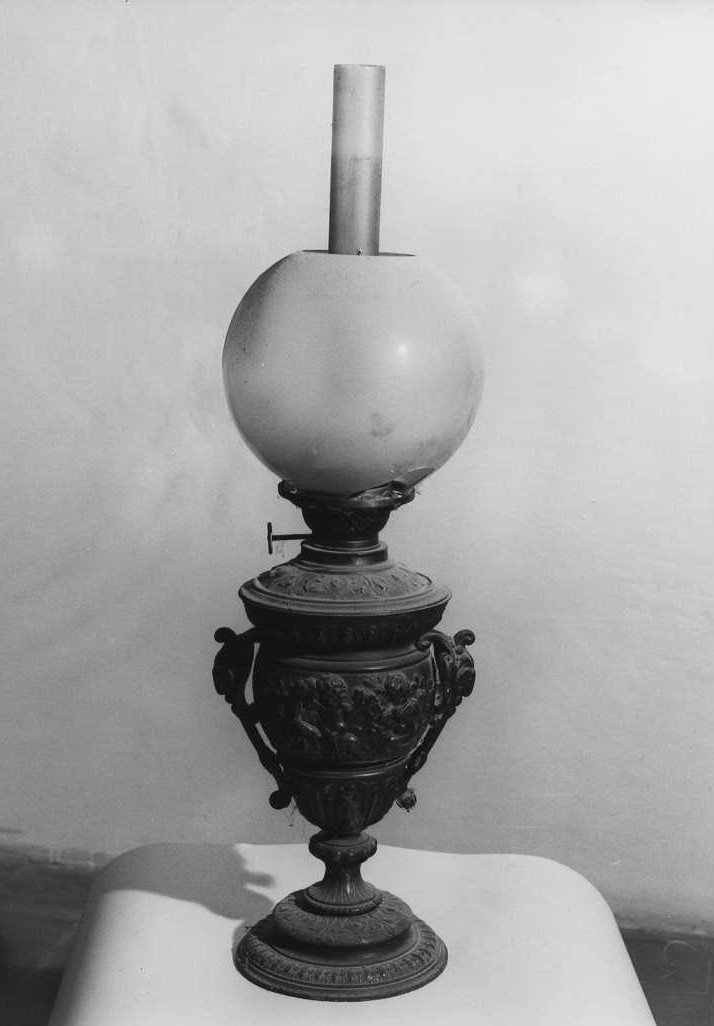 lampada da tavolo, coppia - bottega marchigiana (seconda metà sec. XIX)