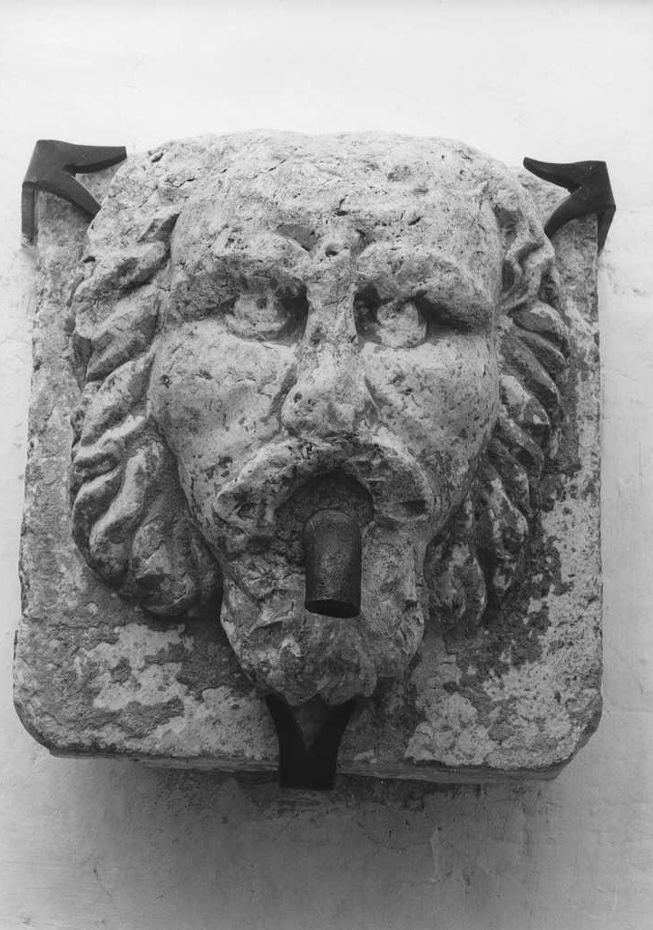 mascherone (scultura) - bottega marchigiana (sec. XVI)