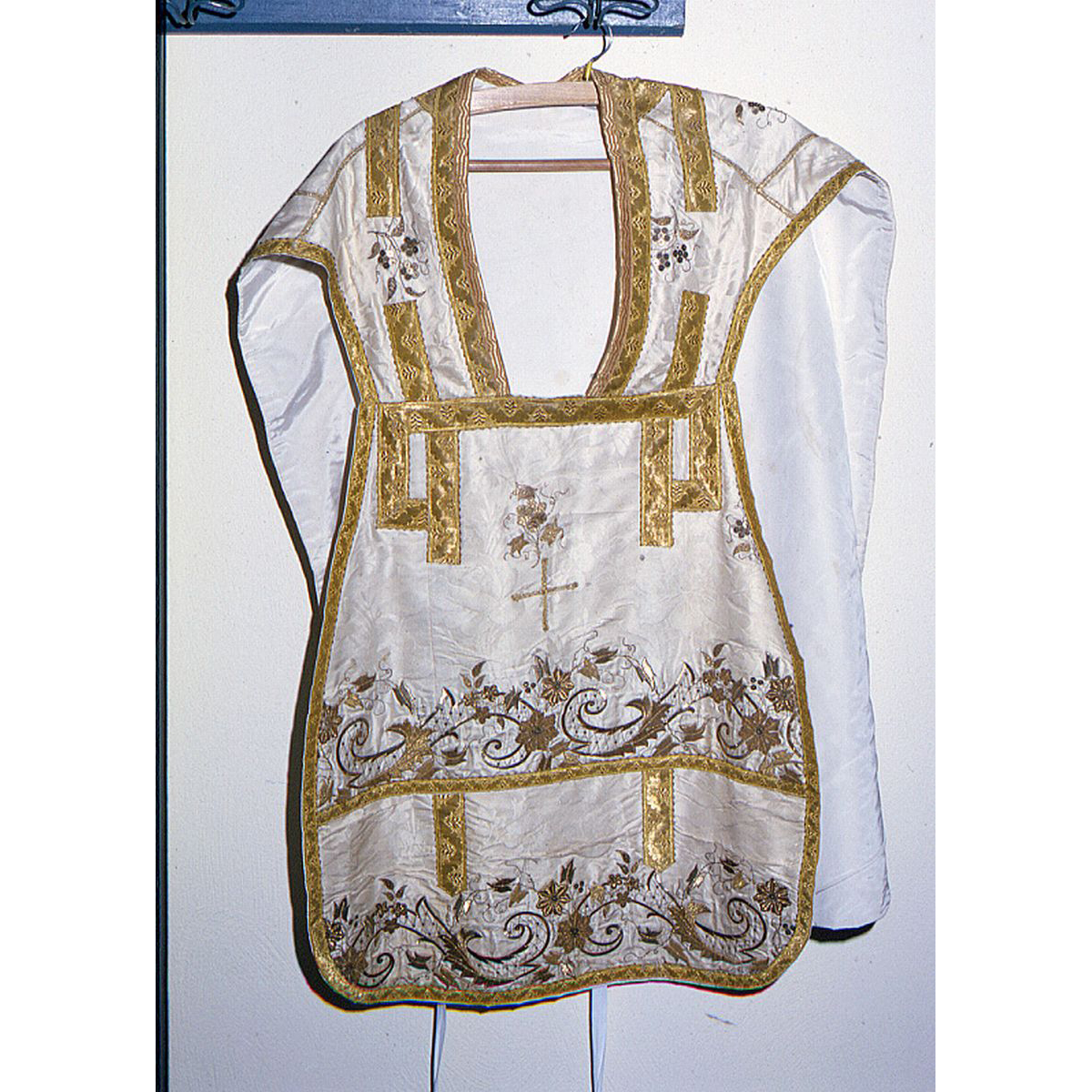 pianeta - manifattura marchigiana (metà sec. XX)