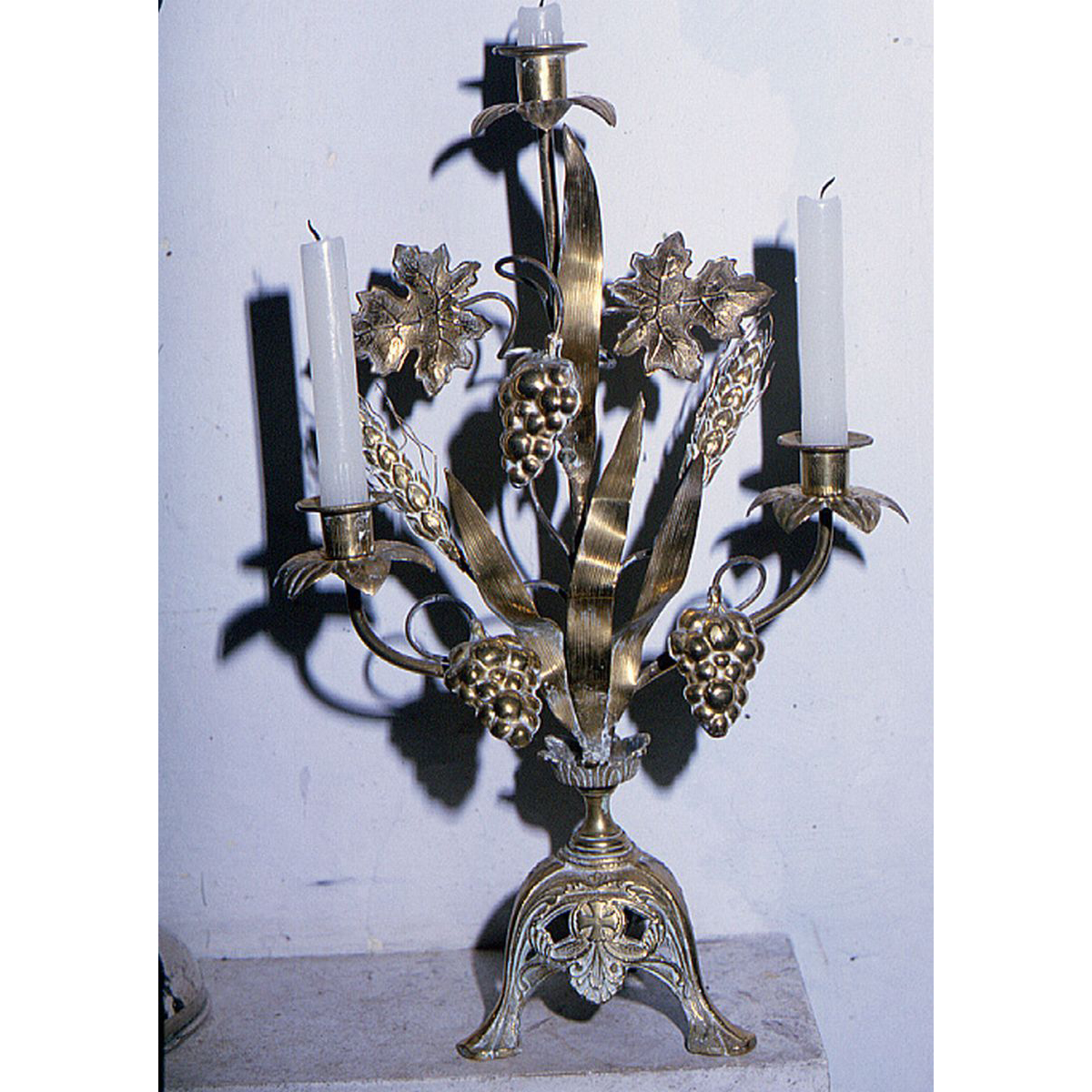 candeliere, coppia - bottega marchigiana (metà sec. XX)