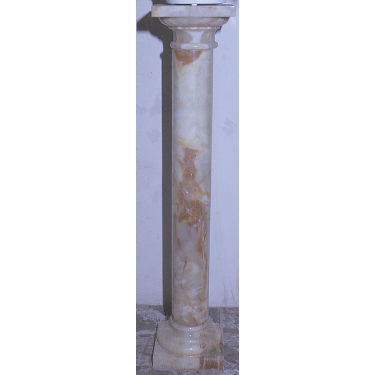 colonna, coppia - bottega marchigiana (secondo quarto sec. XX)