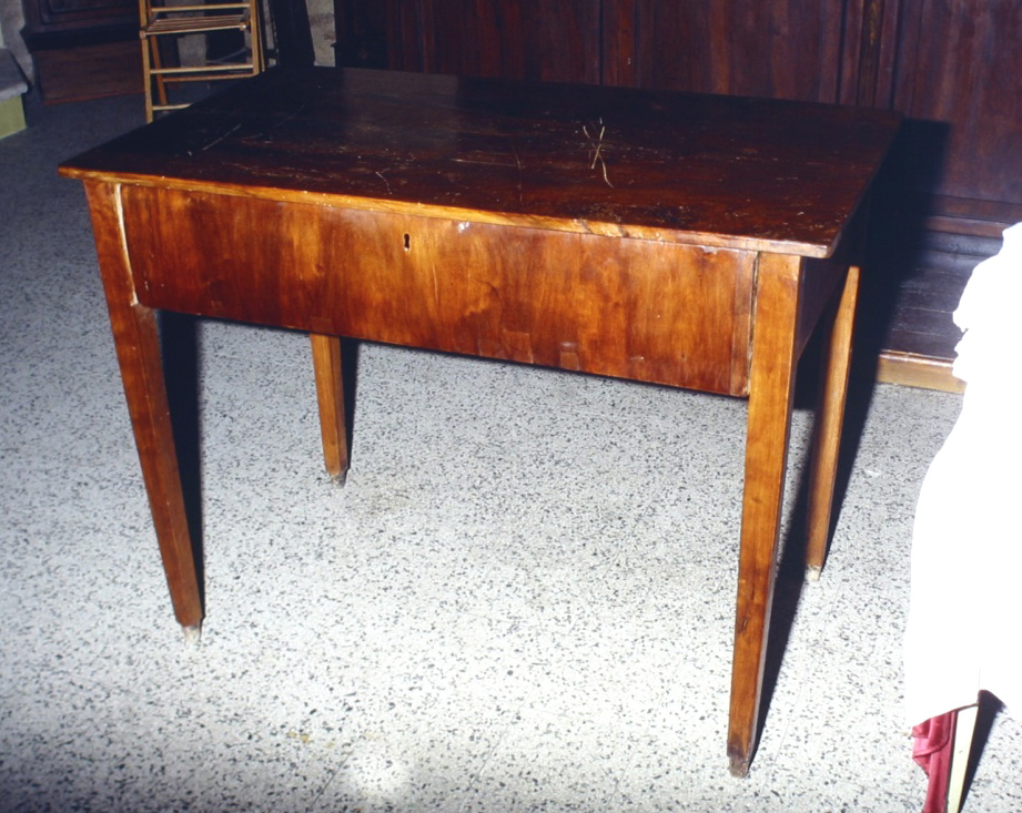 tavolo - bottega ascolana (ultimo quarto, primo quarto sec. XVIII, sec. XIX)