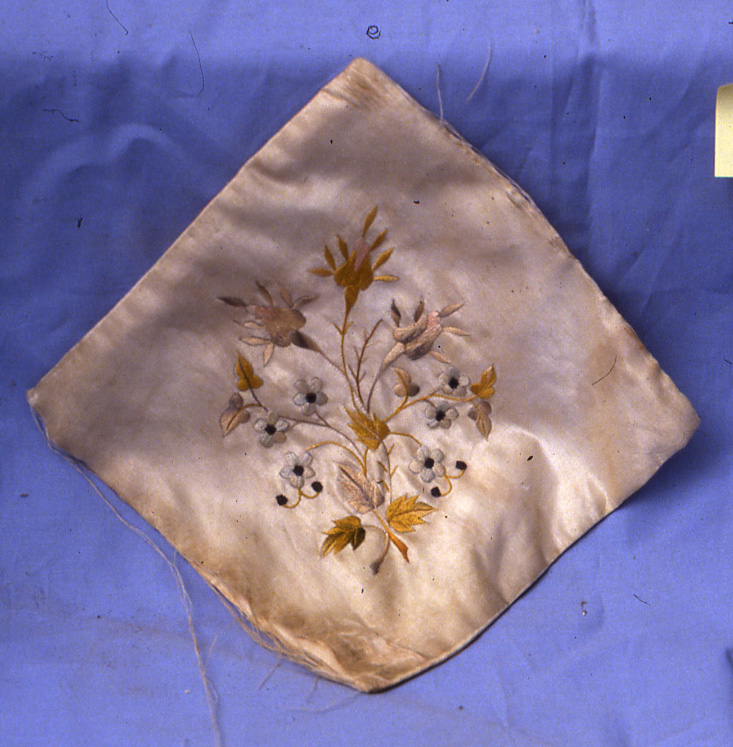 borsa del corporale - manifattura ascolana (fine sec. XIX)