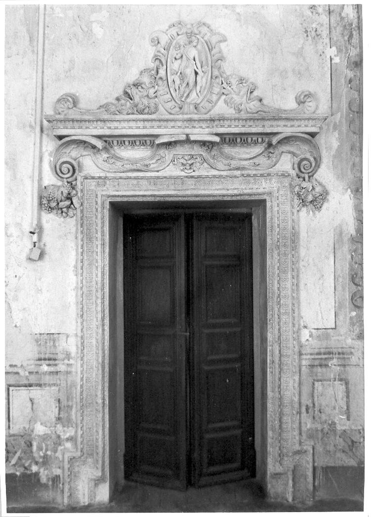 Carità (mostra di porta) di Brandani Federico (attribuito) (metà sec. XVI)