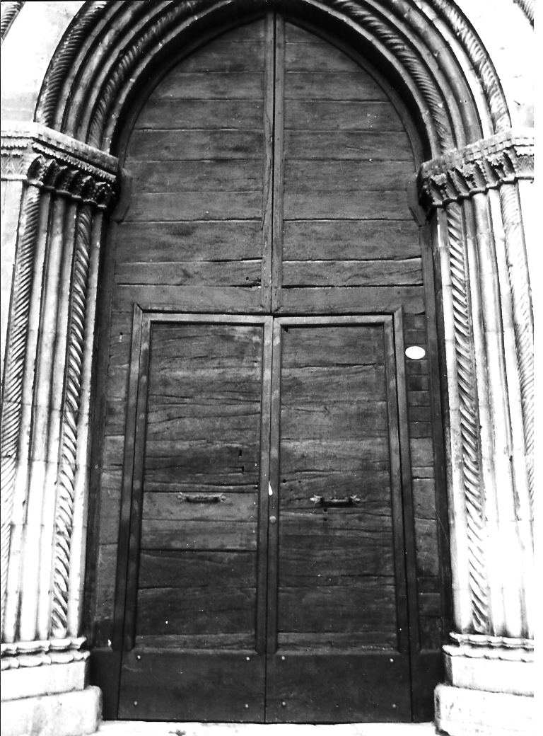 portale - bottega marchigiana (sec. XIV)