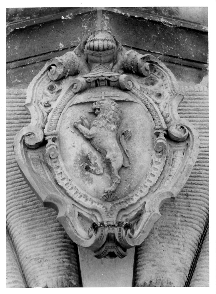 blasone (rilievo) - bottega marchigiana (seconda metà sec. XVI)