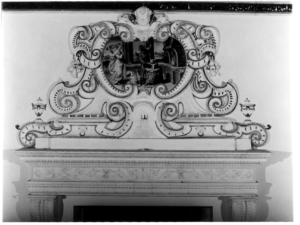 cornice architettonica con motivi decorativi e figure (rilievo) di Brandani Federico (bottega) (seconda metà sec. XVI)