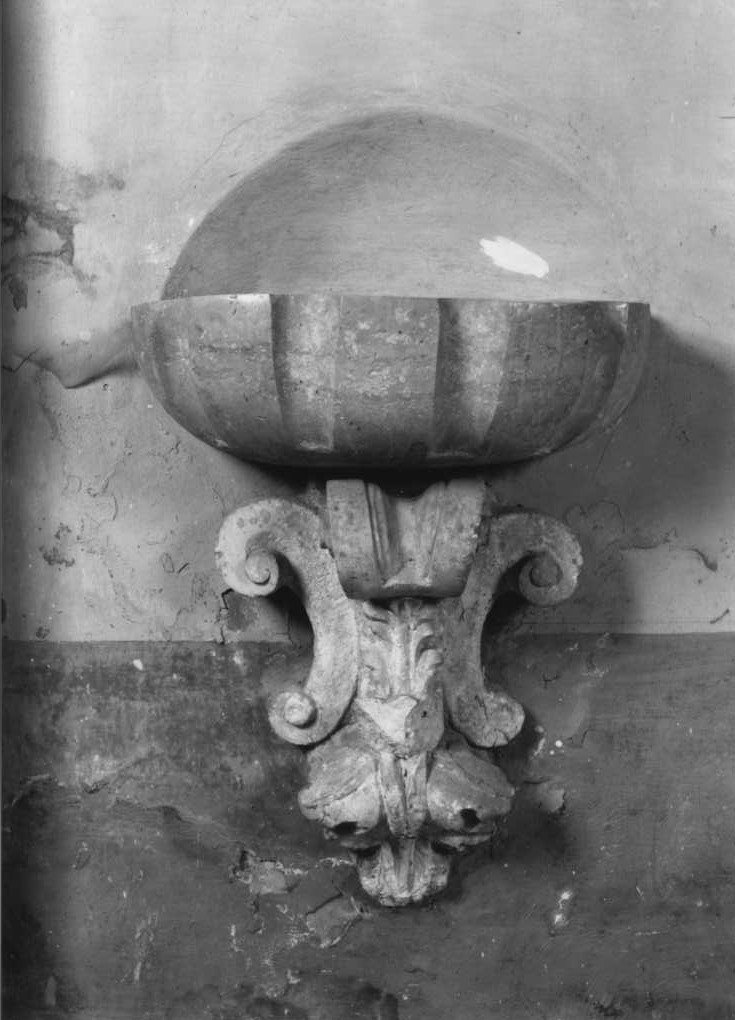 acquasantiera, serie - ambito marchigiano (sec. XVII)