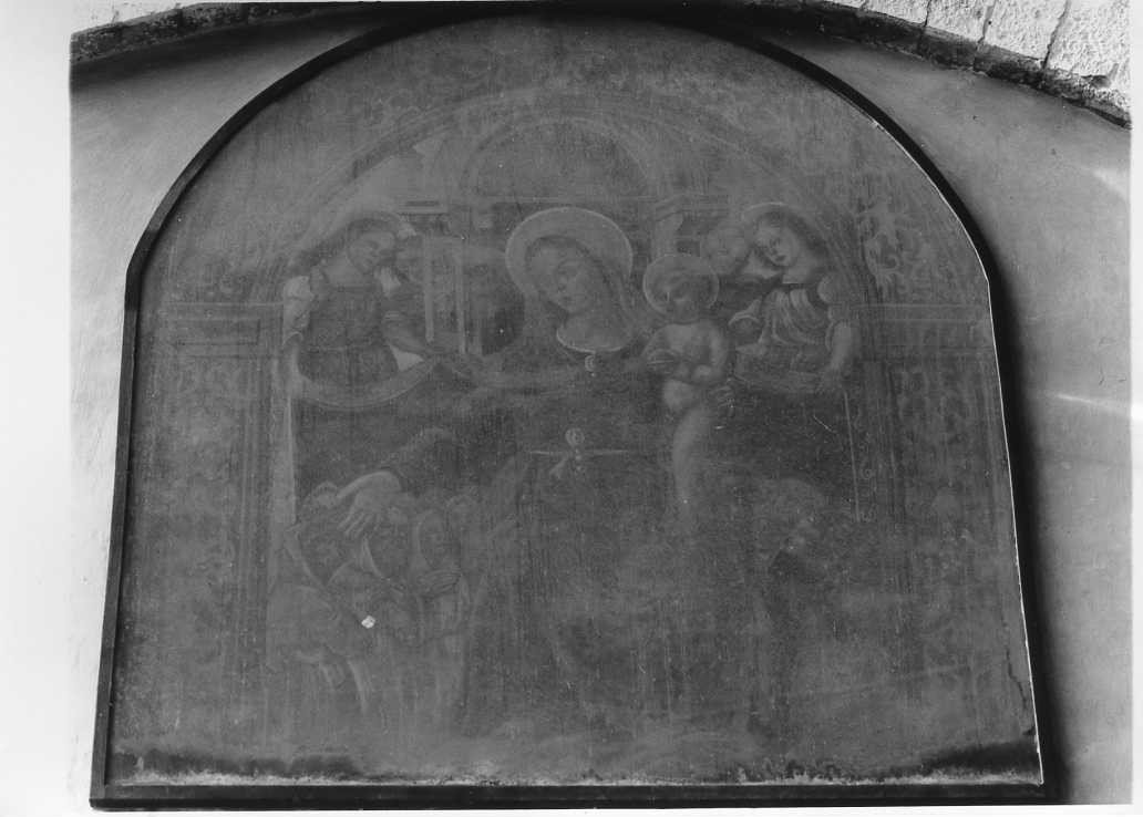 Madonna della Misericordia (dipinto) di Presutti Giuliano detto Giuliano da Fano (attribuito) (sec. XVI)