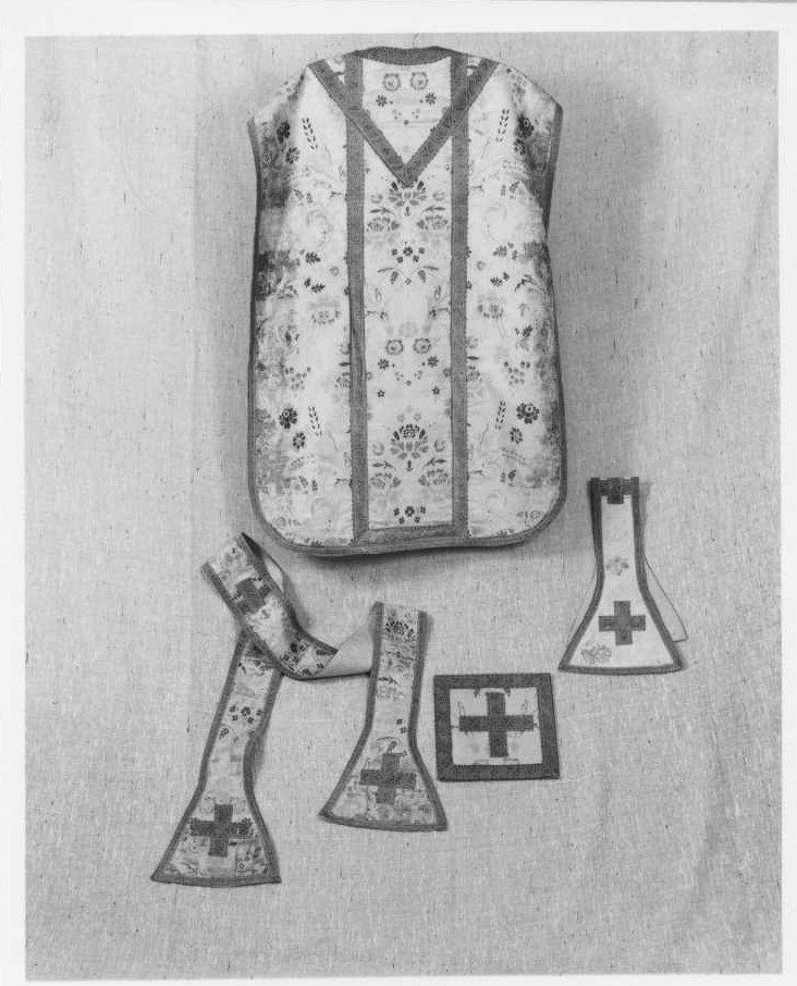 paramento liturgico, insieme - manifattura marchigiana (prima metà sec. XX)