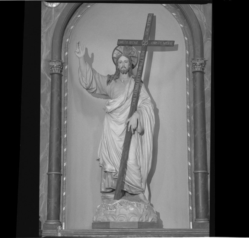 Cristo Redentore (scultura) di Zanazio Rosa (prima metà sec. XX)